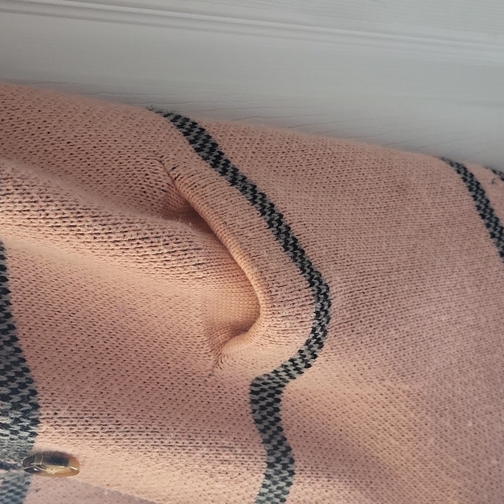 Patterned Sweater Jacket - image 2